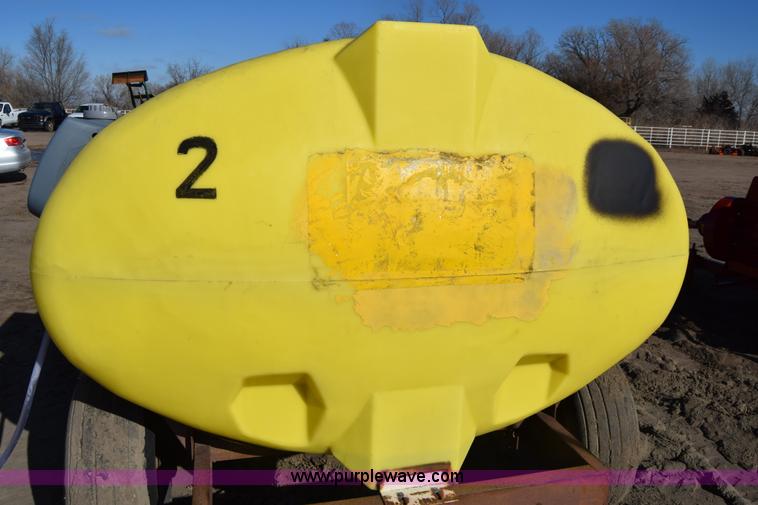 image for item BK9772 Liquid fertilizer cart