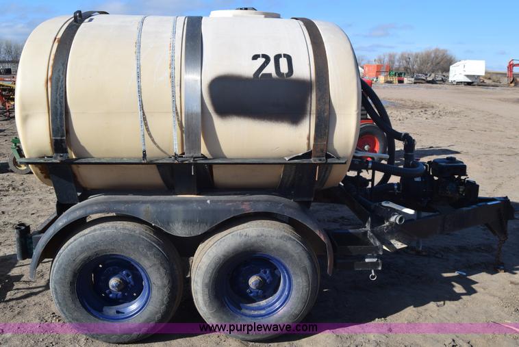 image for item BK9773 Liquid fertilizer cart