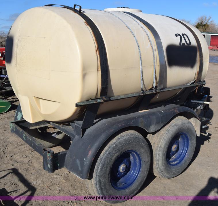 image for item BK9773 Liquid fertilizer cart