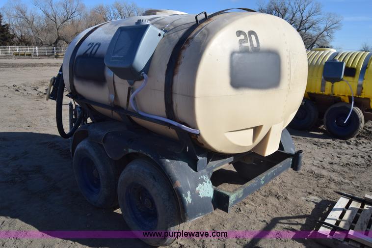 image for item BK9773 Liquid fertilizer cart