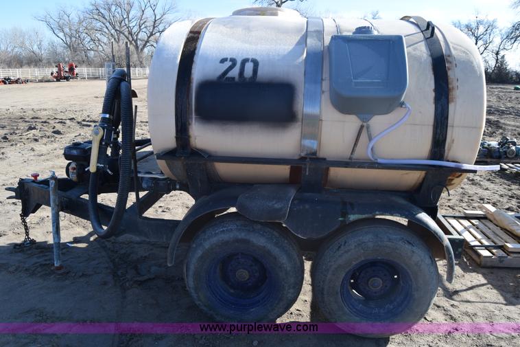 image for item BK9773 Liquid fertilizer cart