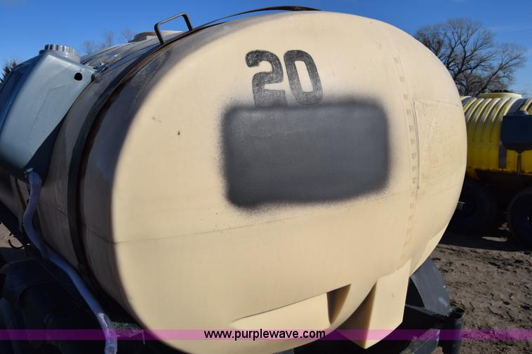 image for item BK9773 Liquid fertilizer cart