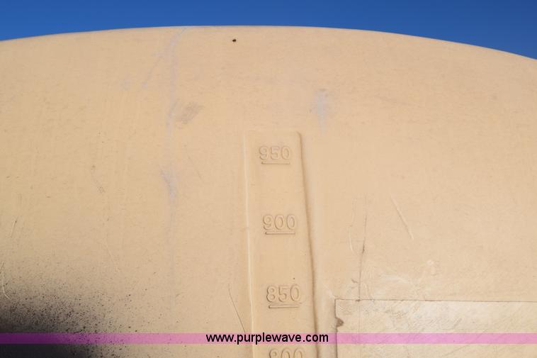 image for item BK9773 Liquid fertilizer cart