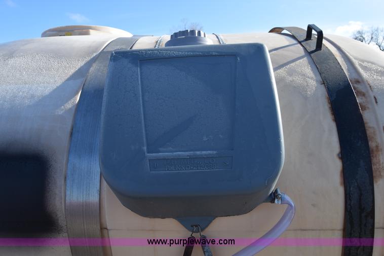 image for item BK9773 Liquid fertilizer cart