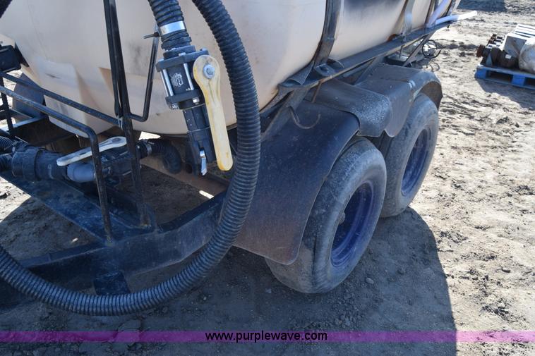 image for item BK9773 Liquid fertilizer cart