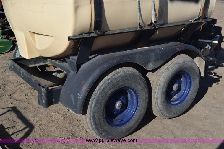 image for item BK9773 Liquid fertilizer cart