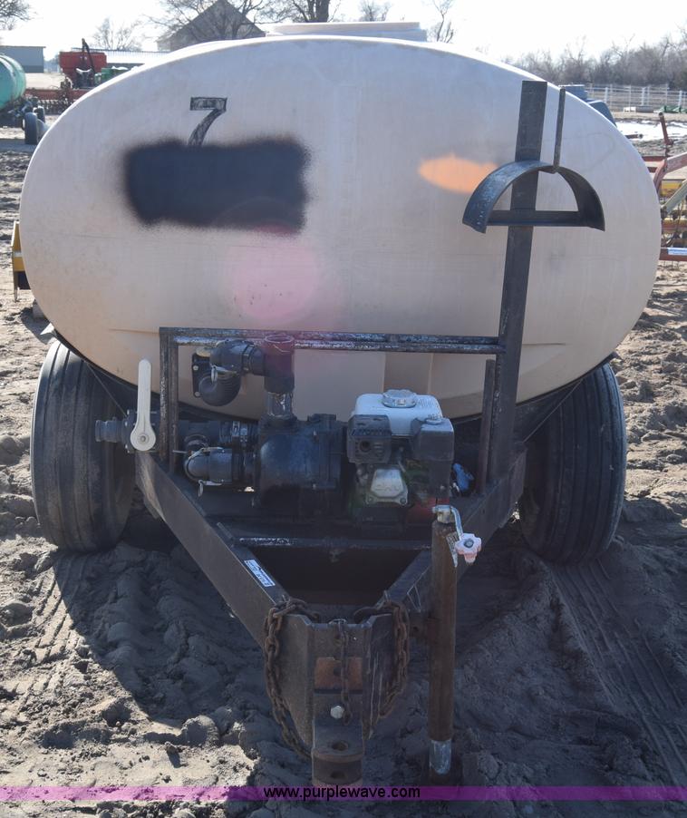 image for item BK9775 Liquid fertilizer cart