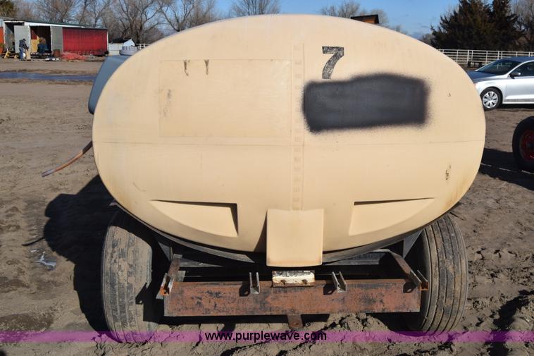 image for item BK9775 Liquid fertilizer cart