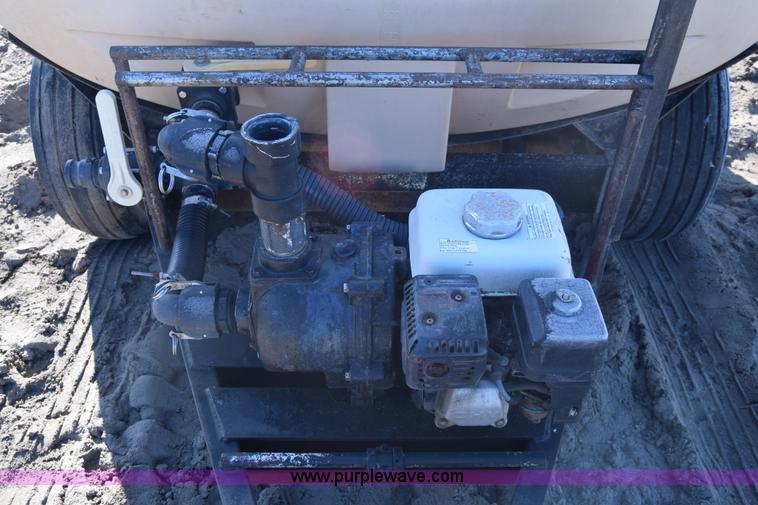 image for item BK9775 Liquid fertilizer cart