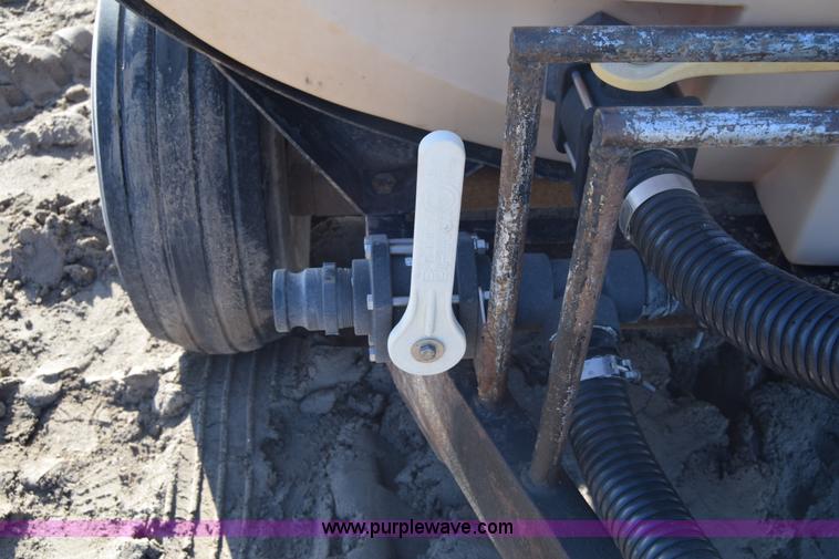 image for item BK9775 Liquid fertilizer cart