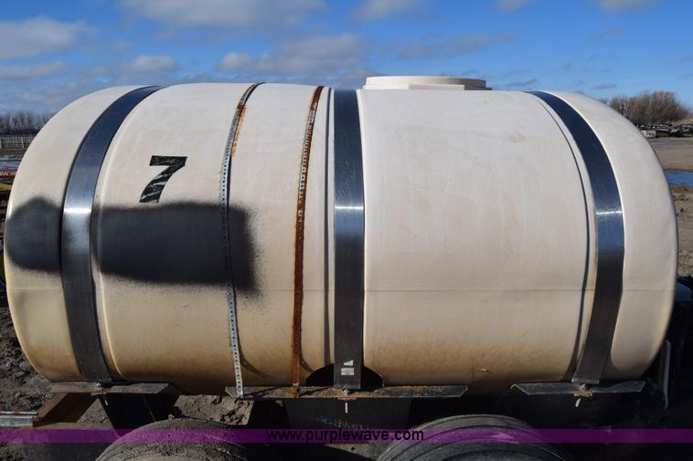 image for item BK9775 Liquid fertilizer cart