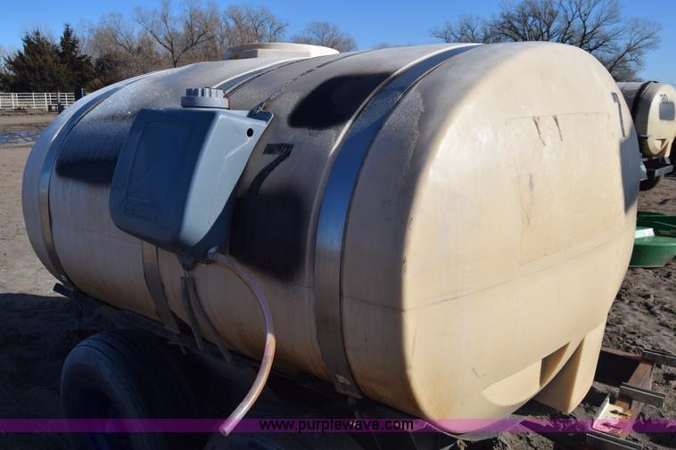 image for item BK9775 Liquid fertilizer cart