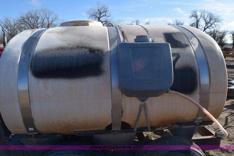 image for item BK9775 Liquid fertilizer cart