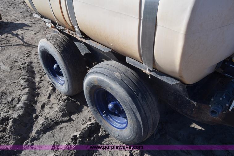 image for item BK9775 Liquid fertilizer cart