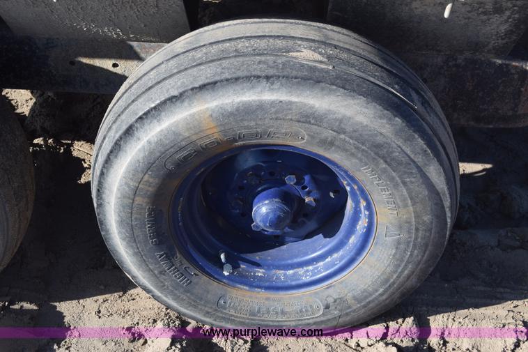 image for item BK9775 Liquid fertilizer cart