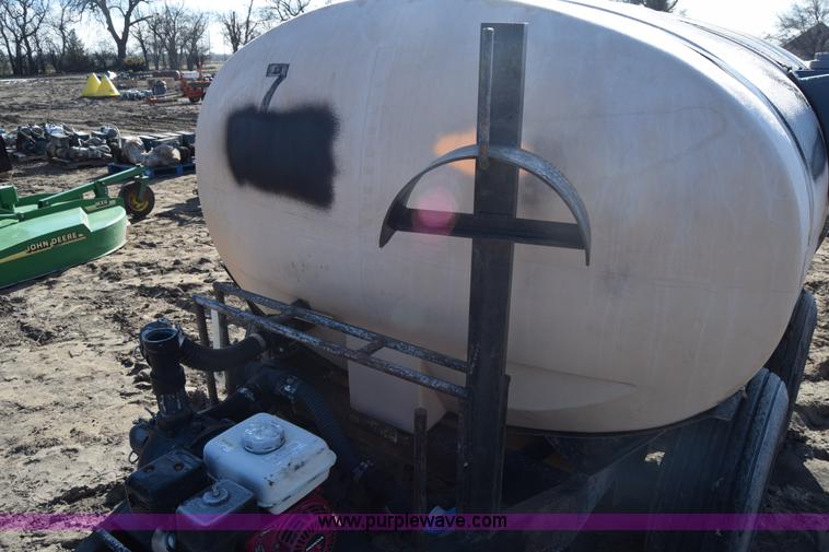 image for item BK9775 Liquid fertilizer cart