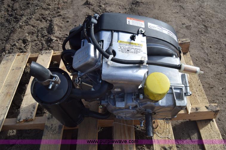 image for item BO9653 2013 Briggs & Stratton gas engine