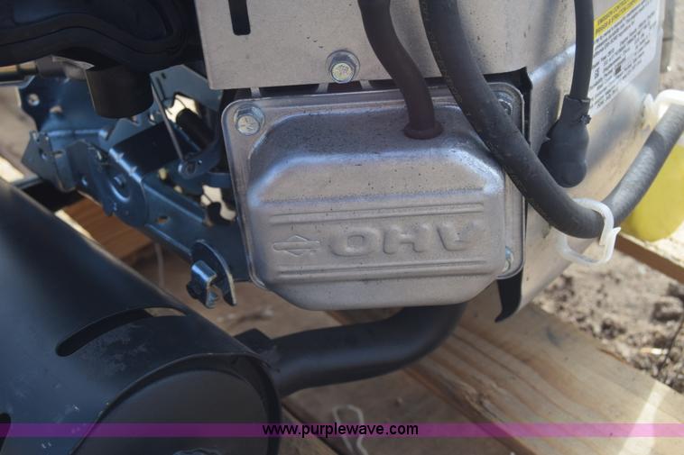 image for item BO9654 2013 Briggs & Stratton gas engine
