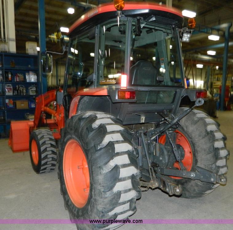 image for item BT9789 2011 Kubota L5740 MFWD tractor