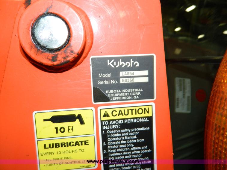 image for item BT9789 2011 Kubota L5740 MFWD tractor