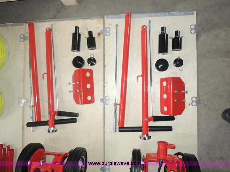 image for item E1265 25 piece hydraulic jack set