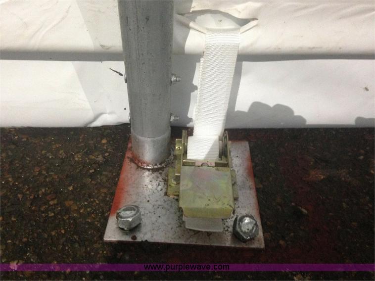 image for item E1383 Suhie storage building