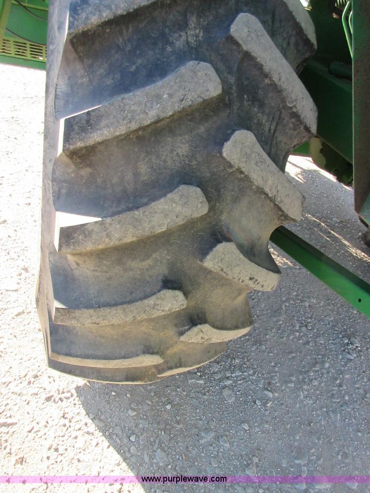 image for item I1823 1997 John Deere 7455 cotton stripper