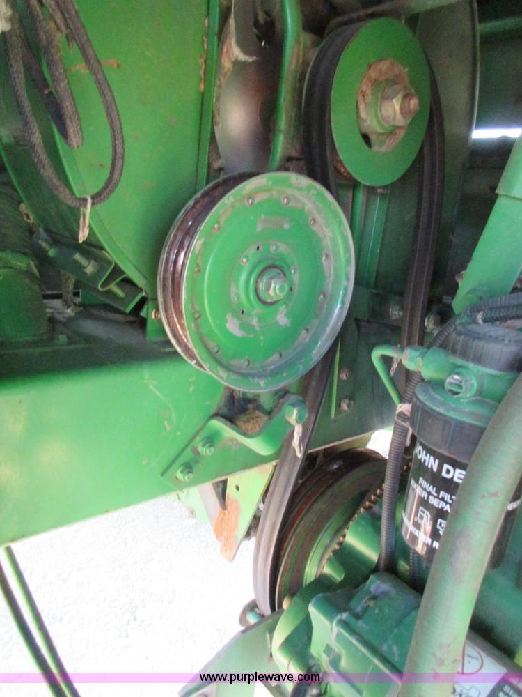 image for item I1823 1997 John Deere 7455 cotton stripper