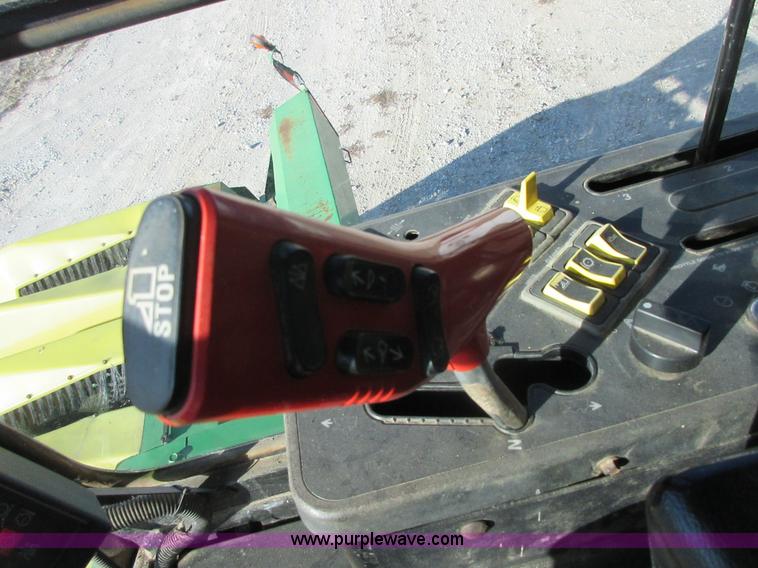 image for item I1823 1997 John Deere 7455 cotton stripper