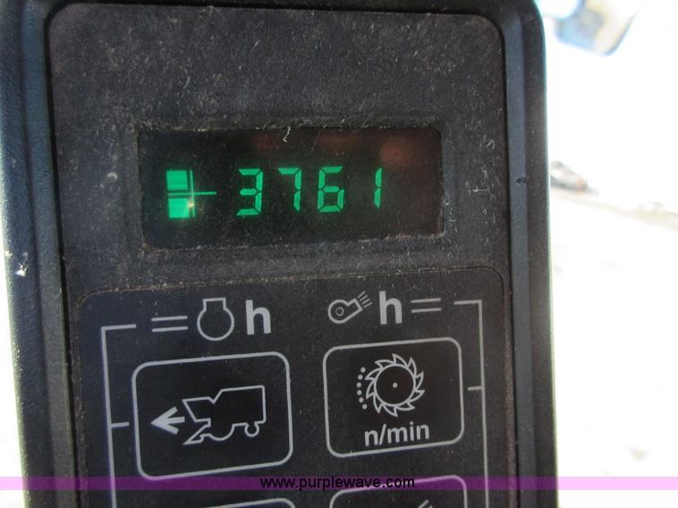 image for item I1823 1997 John Deere 7455 cotton stripper