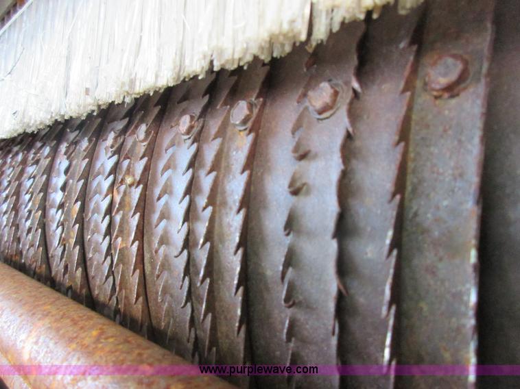 image for item I1823 1997 John Deere 7455 cotton stripper