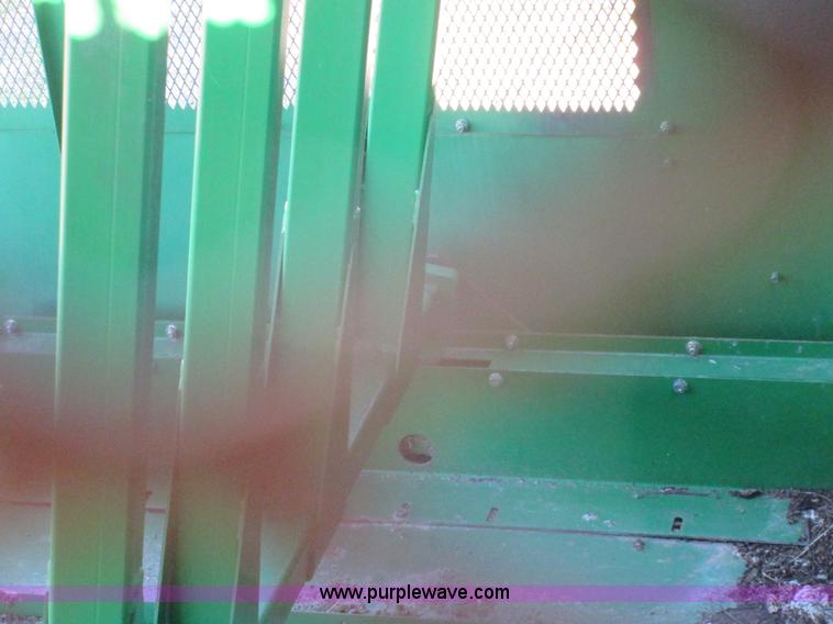 image for item I1823 1997 John Deere 7455 cotton stripper