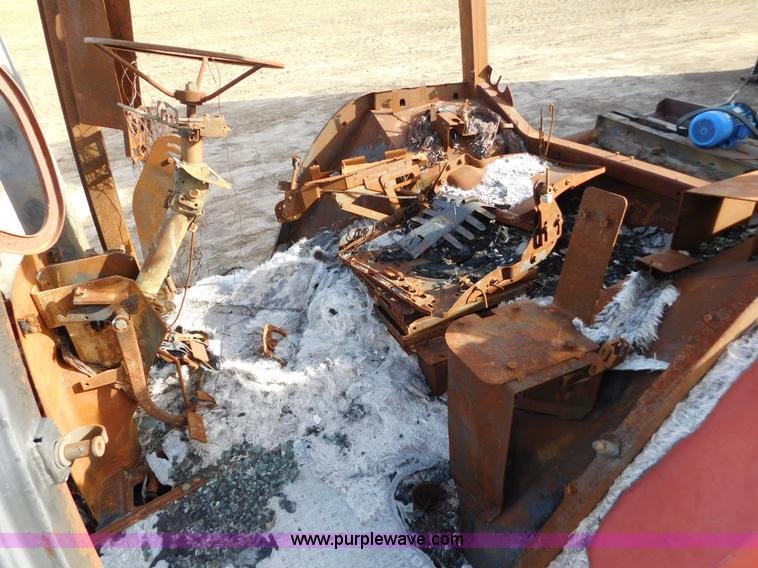 image for item J6833 1999 Case IH MX200 MFWD tractor