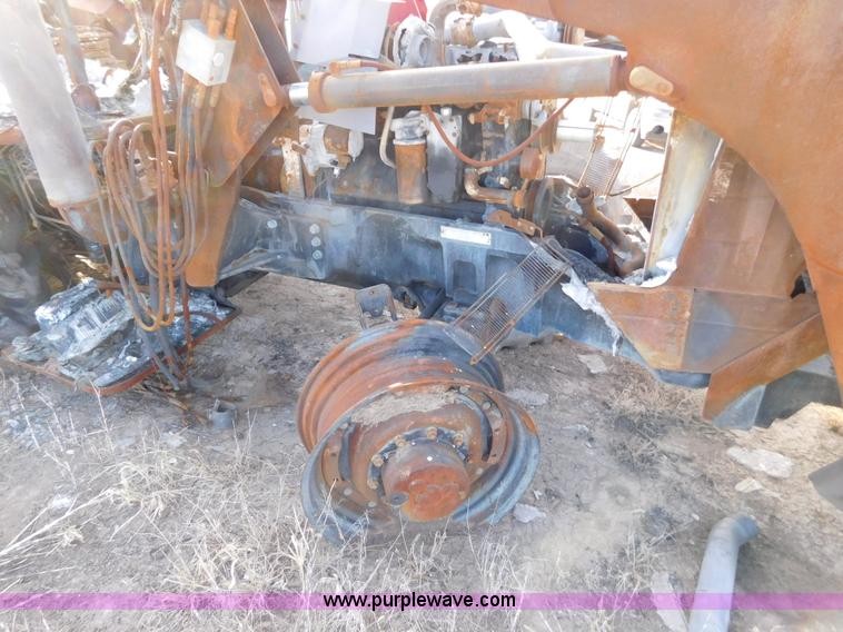 image for item J6833 1999 Case IH MX200 MFWD tractor