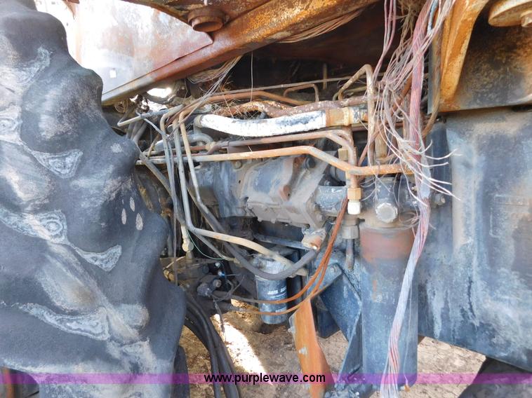 image for item J6833 1999 Case IH MX200 MFWD tractor