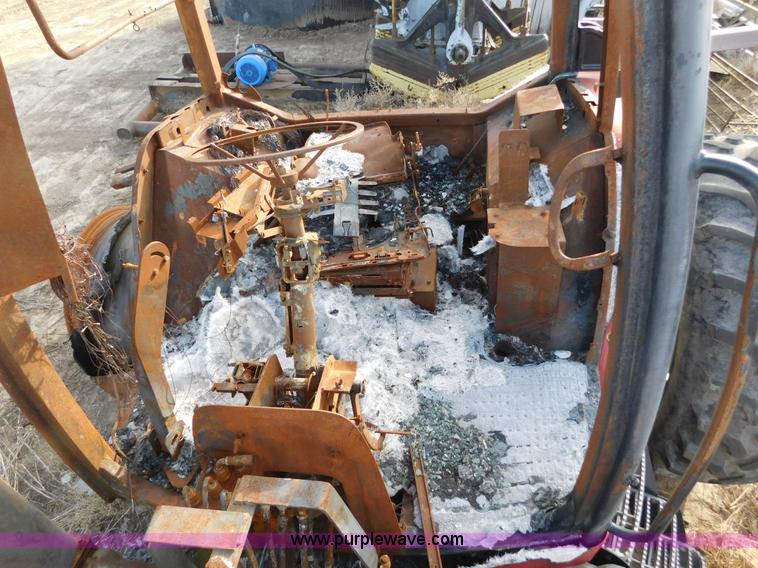 image for item J6833 1999 Case IH MX200 MFWD tractor