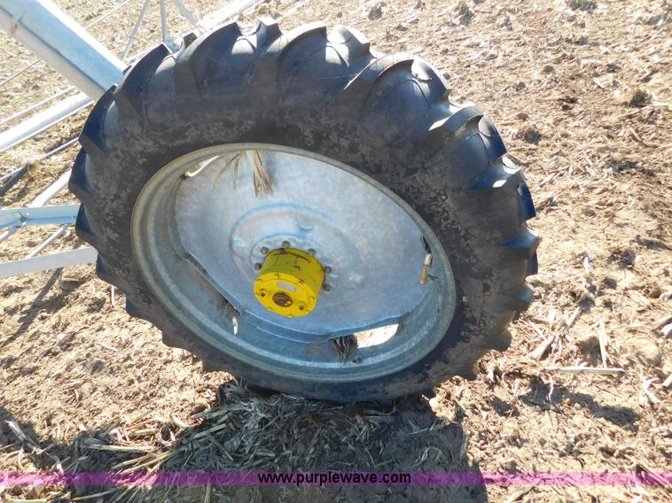 image for item J6834 2014 T-L center pivot irrigation system