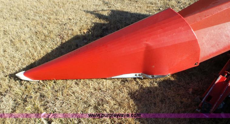 image for item J8400 1989 Case IH 1083 corn head