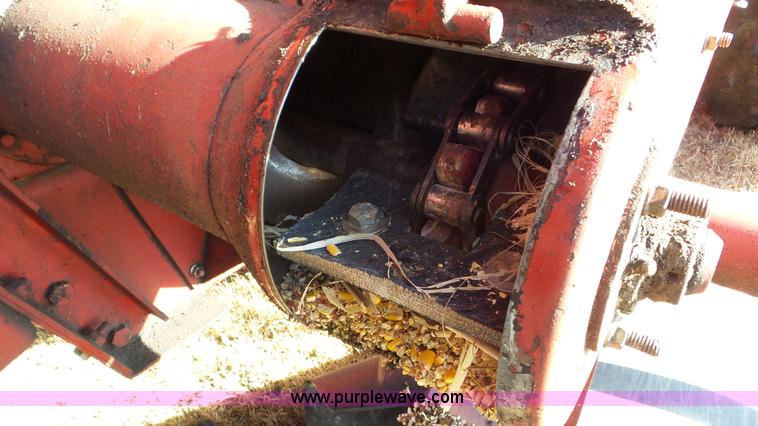 image for item J8401 2000 Case IH 2388 Axial Flow combine