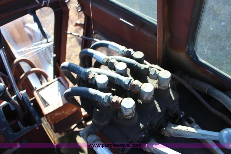 image for item K1241 International Farmall 756 tractor