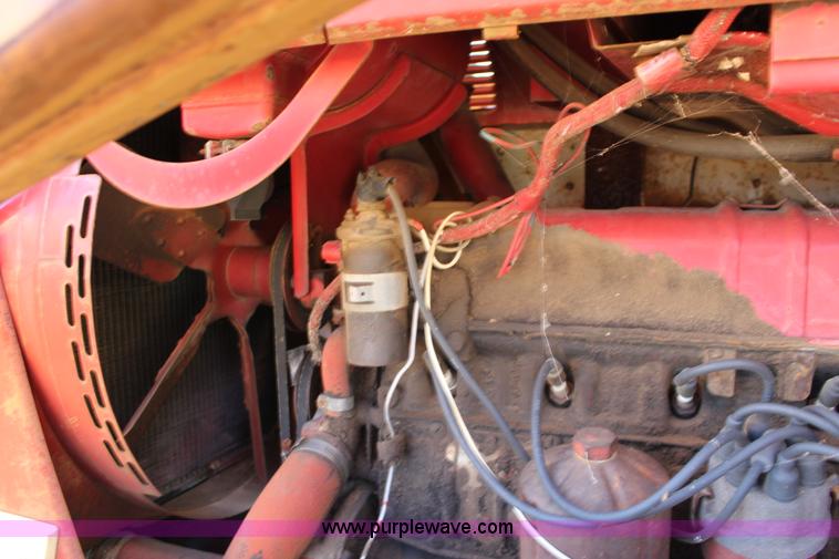 image for item K1241 International Farmall 756 tractor