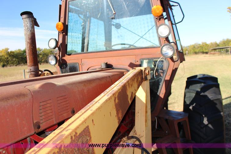 image for item K1241 International Farmall 756 tractor