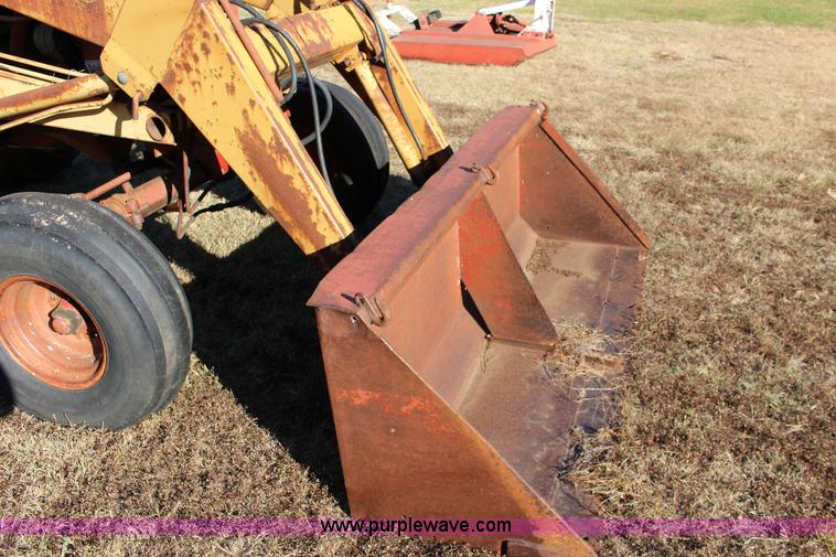 image for item K1241 International Farmall 756 tractor