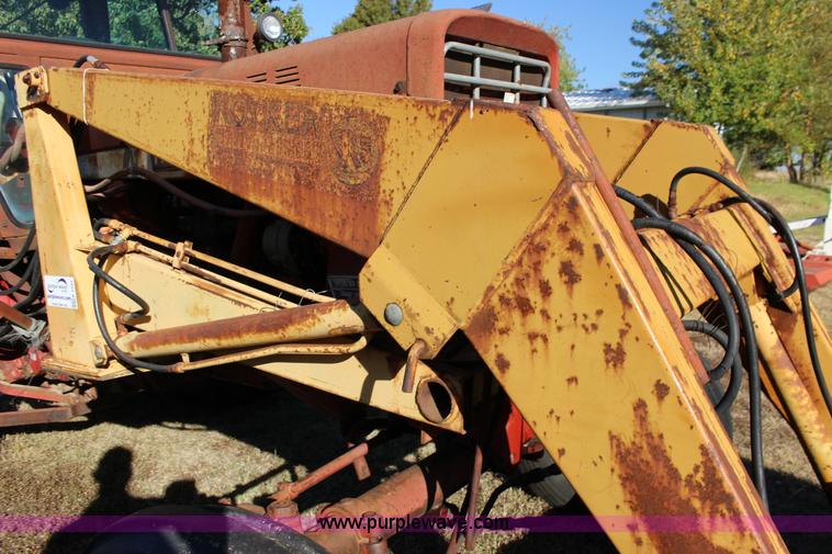 image for item K1241 International Farmall 756 tractor