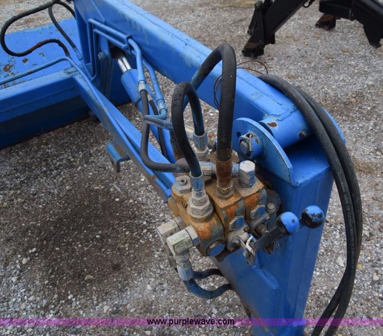 image for item L1021 Ford loader