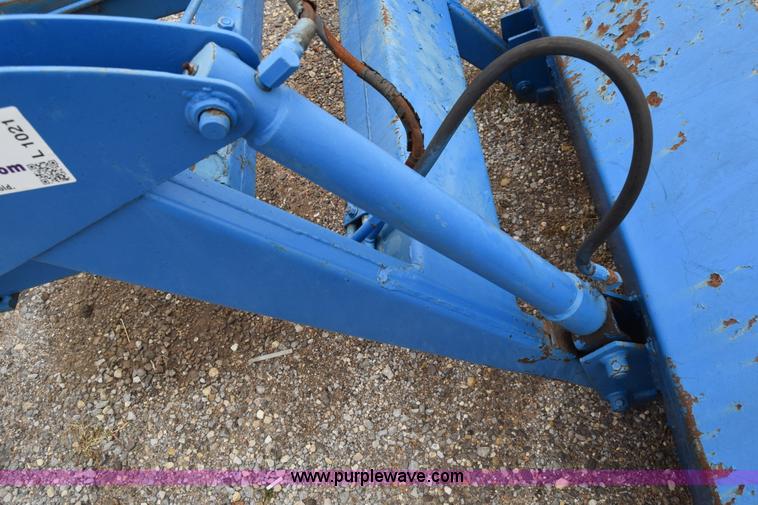 image for item L1021 Ford loader