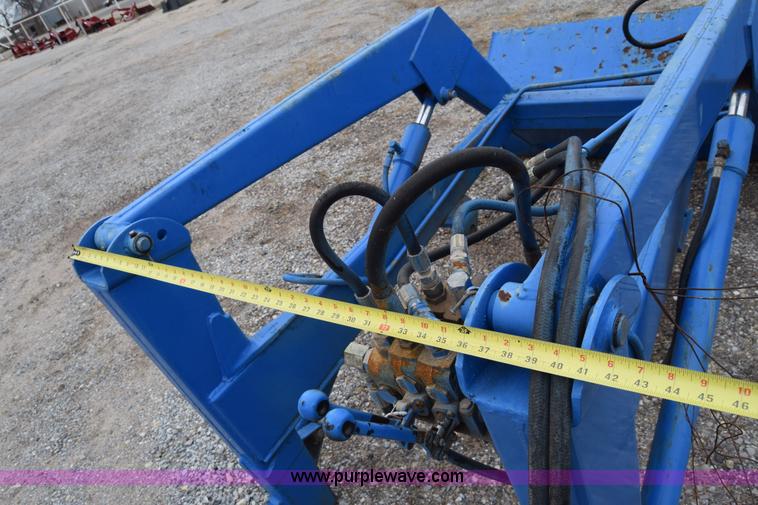 image for item L1021 Ford loader