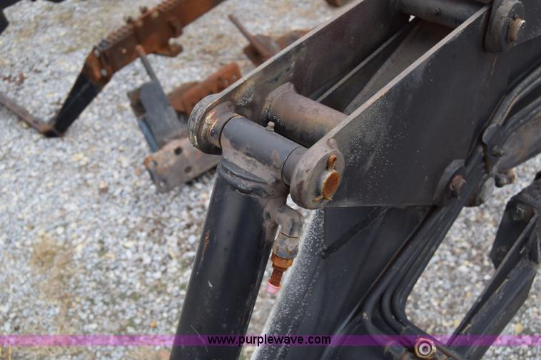 image for item L1022 Westendorf loader