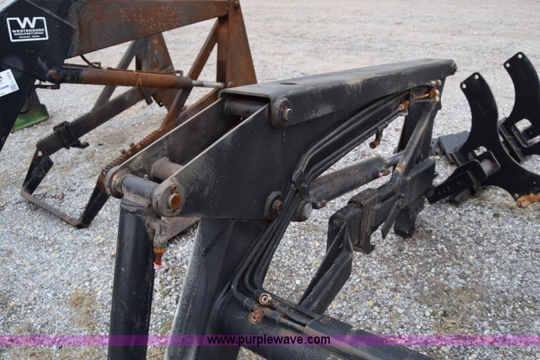 image for item L1022 Westendorf loader