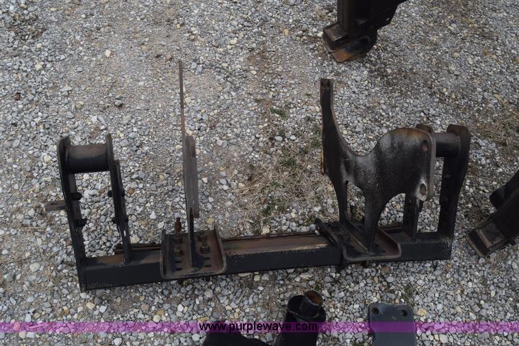 image for item L1022 Westendorf loader